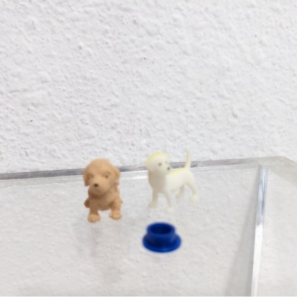 Breyer Pocket Box - Dogs - Picture 7 of 11